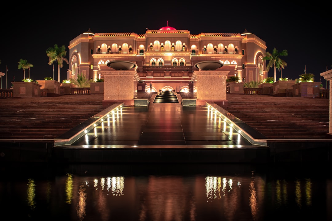 Discover the Best Luxury Resorts at Serene Oasis Pro